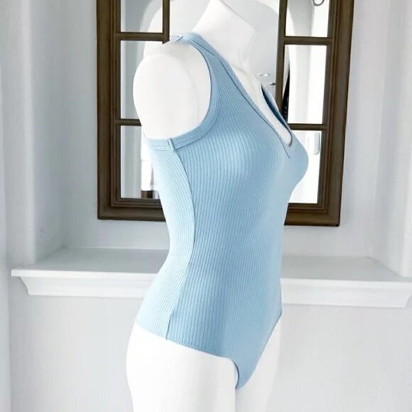 Drew Bodysuit XS NWT Sleeveless V-Neck Ribbed Ice Blue Fog Neutral Minimalist - Picture 2 of 5